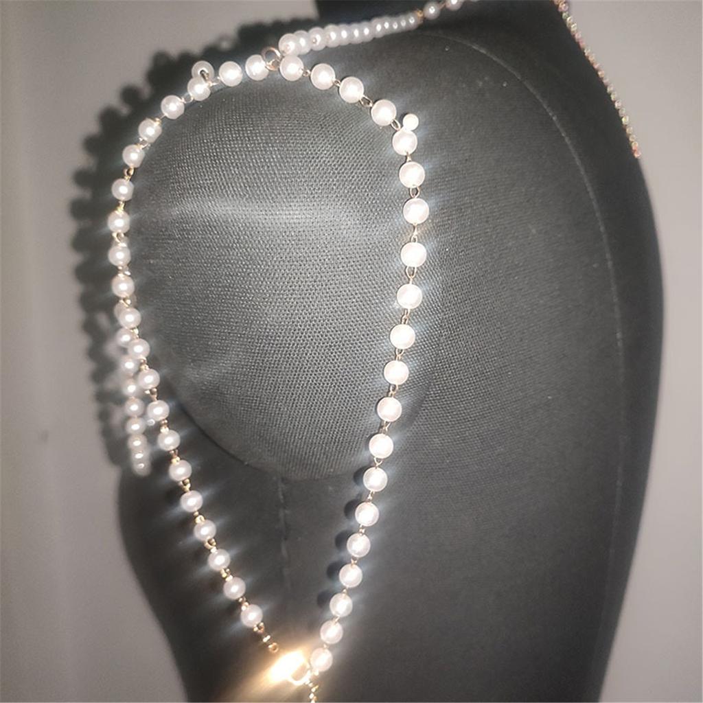 Luxurious Layered Pearls Body Chain Shoulder Chain Jewelry Enhances Elegances for Evening Gatherings and Celebration