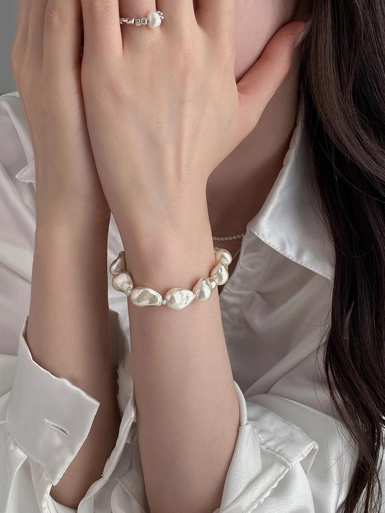 Vintage Unregelmäßiges Barockperlenarmband, Glänzendes Helles Perlenarmband, Elegante Accessoires für Damen, Muttertagsgeschenk