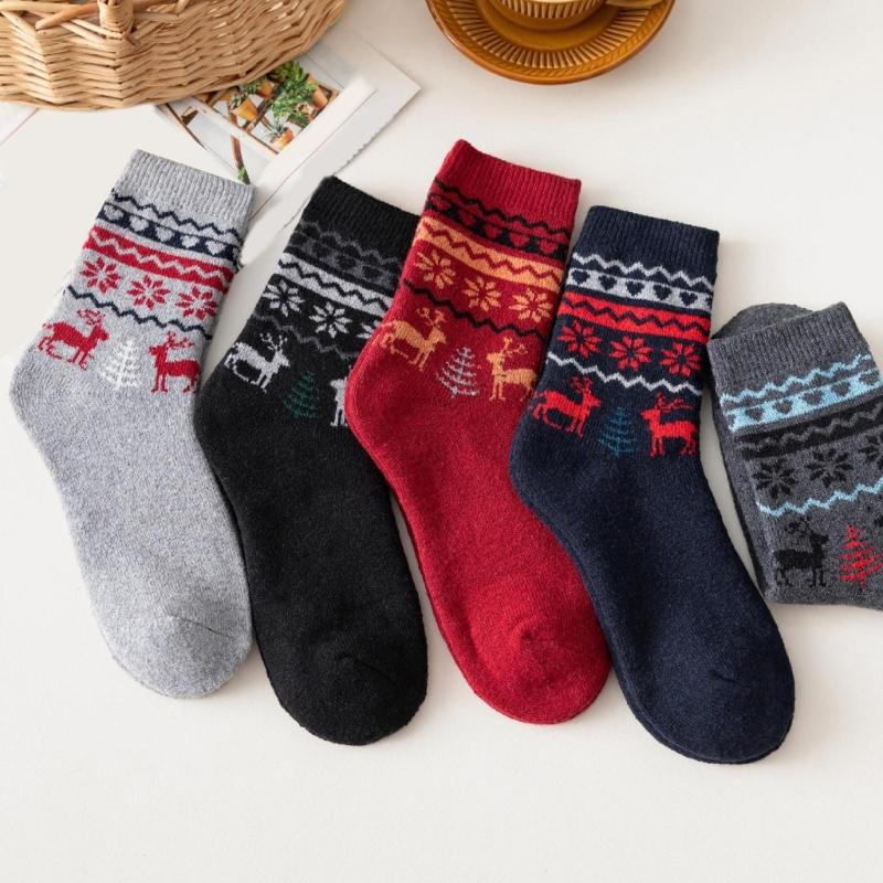 5 Pairs Vintage Ethnic Style Faux Wool Thermal Socks for Men Warm Winter Breathable Hiking Casual Sports Athletic Socks