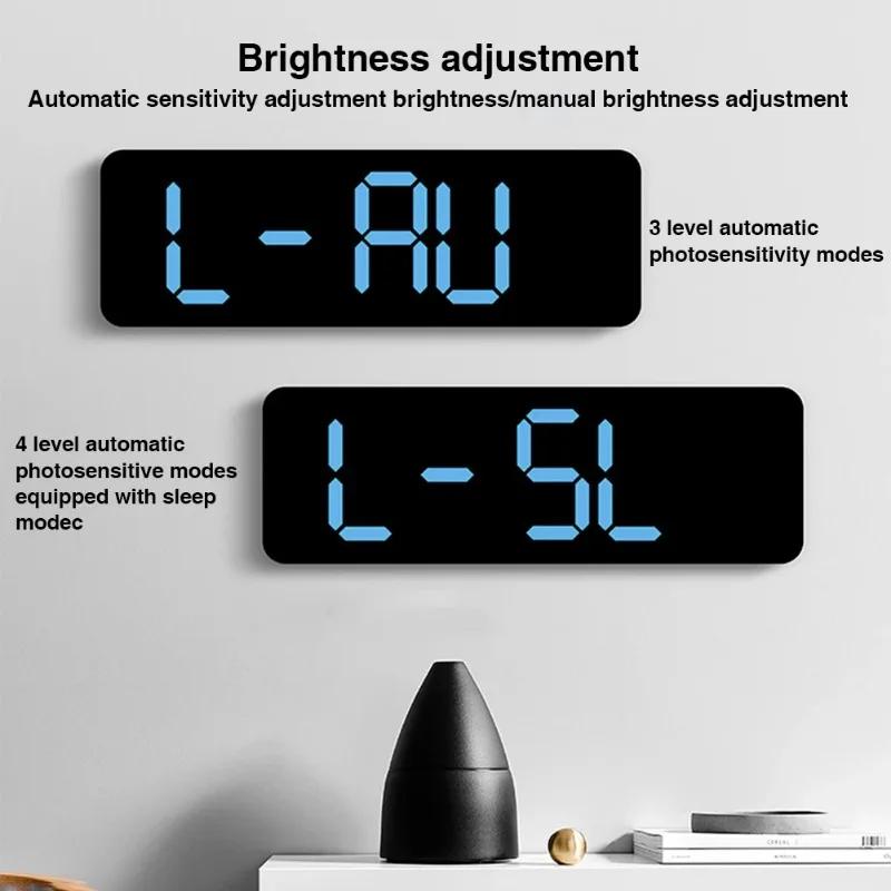 Sveglia Digitale Elettronica Rettangolare a LED Luminosità Regolabile Font Colorato Orologio da Parete Numerico Creativo per Decorazione Camera da Letto