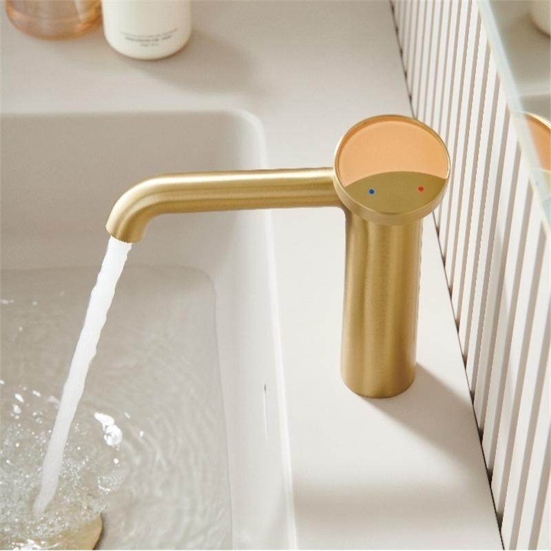 Colour Brass Bathroom Basin Faucet Deck Installation Single Hole Single Handle Cold And Hot Mixed Washbasin Faucet Pink/Blue