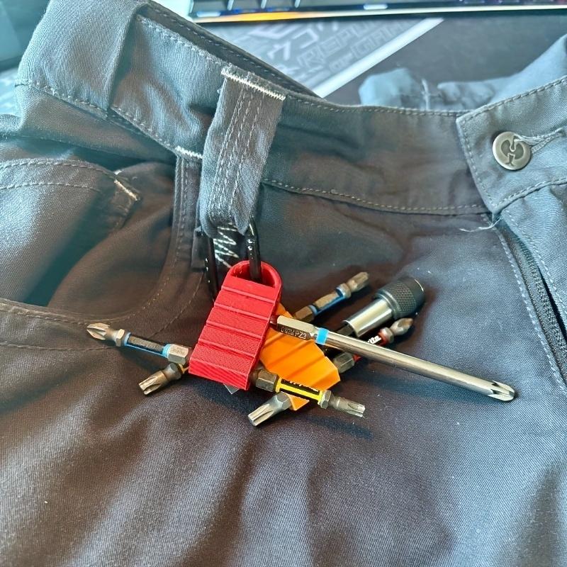Work Pants Bit Holder, Without Carabiner. One Clip Can Secure Multiple Bits. Home Improvement Tools, Tool Storage, Bit Base. Ideal for Roofing Work