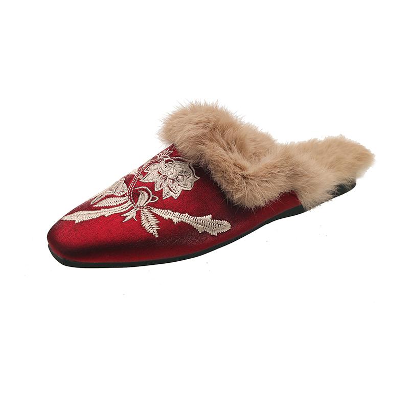 Fashion Women Slippers Winter Warm Plush Lined Women Cotton Slippers Embroidery Flat Mules Shoes Comfortable Pointy Toe Slides Women