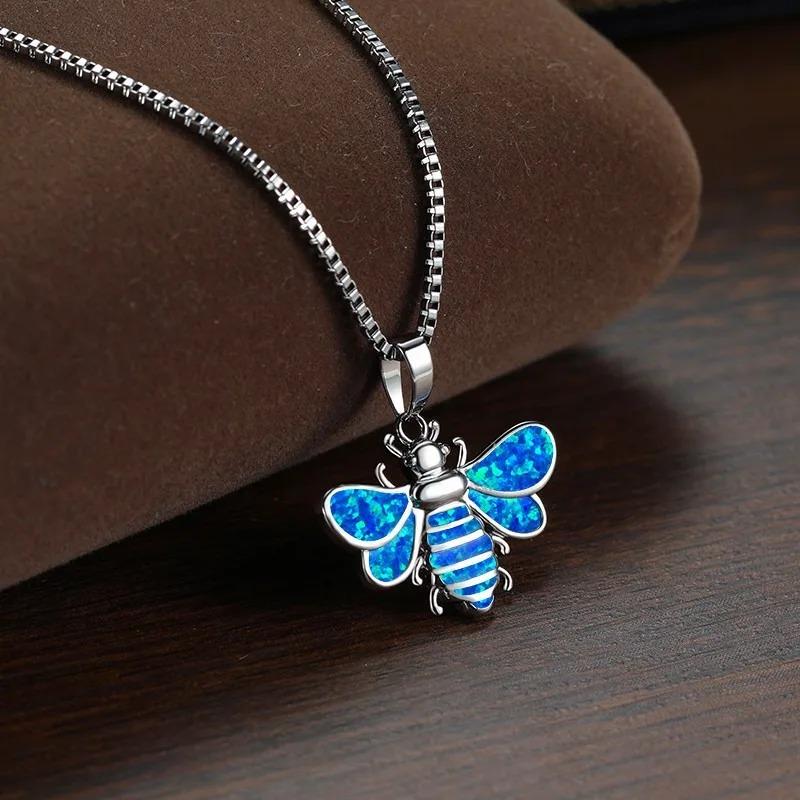 Fashion Cute Animal Bee Pendant Necklace For Women Inlay Blue Imitation Opal Necklace Wedding Jewelry Christmas Gifts for Her