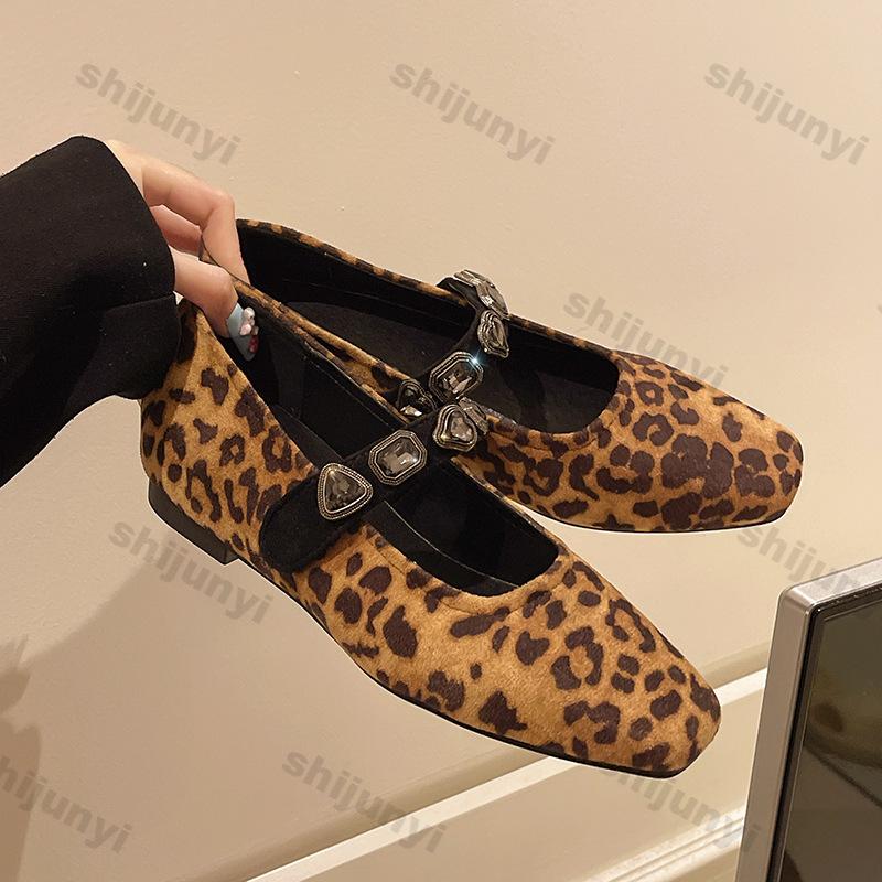 Fashion Women Square Head Shallow Mouth Suede Shoes Spring New Thick Heel Single Shoes Crystal Buckle Soft Sole Non-slip Mary Jane Shoe