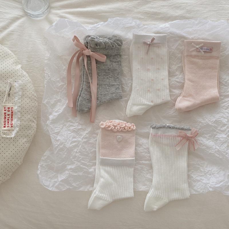 

Female Summer Thin Ballet Style Bow Lace Medium Tube Pile Socks 1 pair