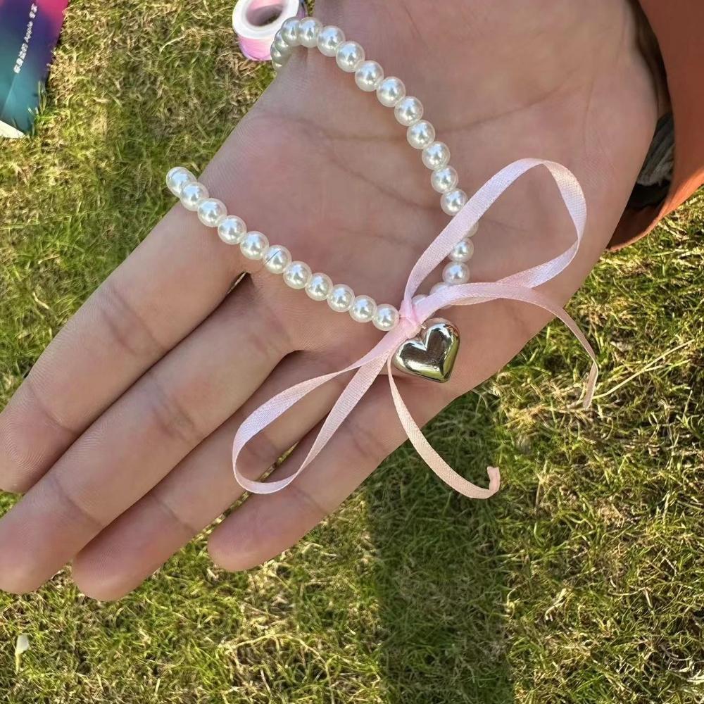 2024 Korean Romantic Imitation Pearl Beaded Choker Heart-Shaped Pendant Necklace Banquet Wedding Jewelry