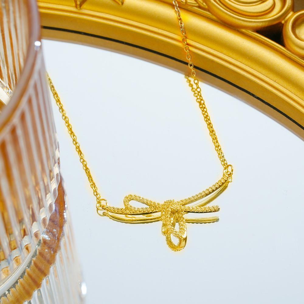 Titanium Steel Zircon Butterfly Pendant Necklace - Simple & Versatile Clavicle Accessory