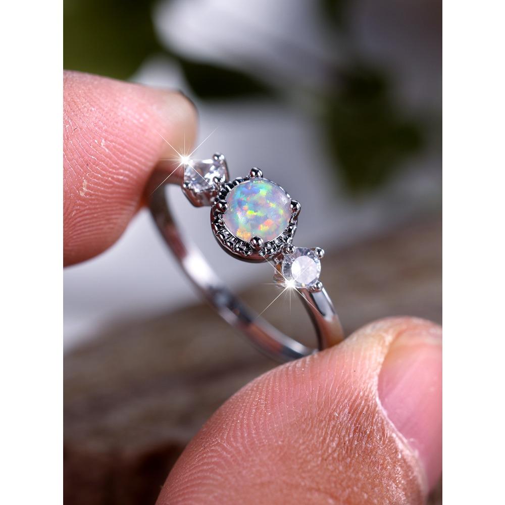 

Модное кольцо-минималист из палладия круглой формы белого цвета для ношения на работу No. 10