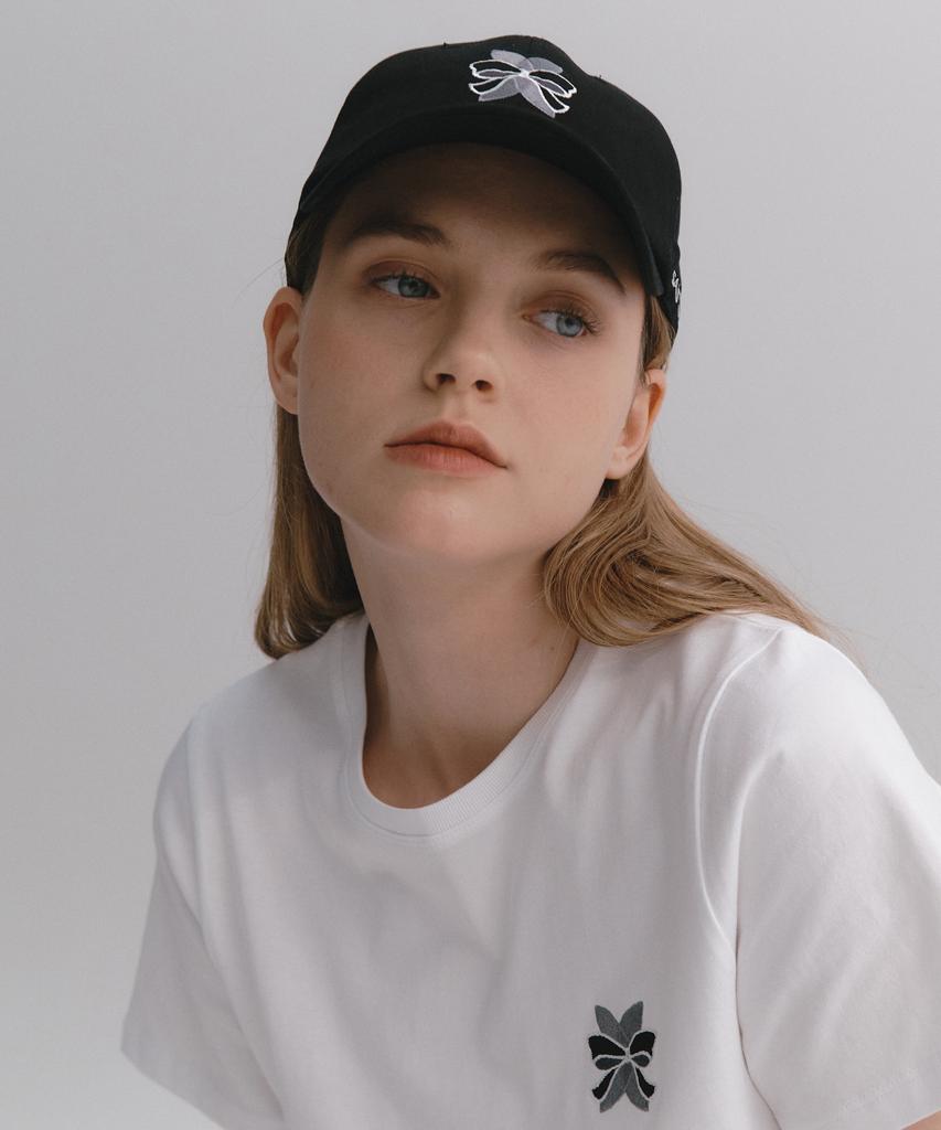 Soltipeullawo Black Ribbon Embroidered Signature Cap Black