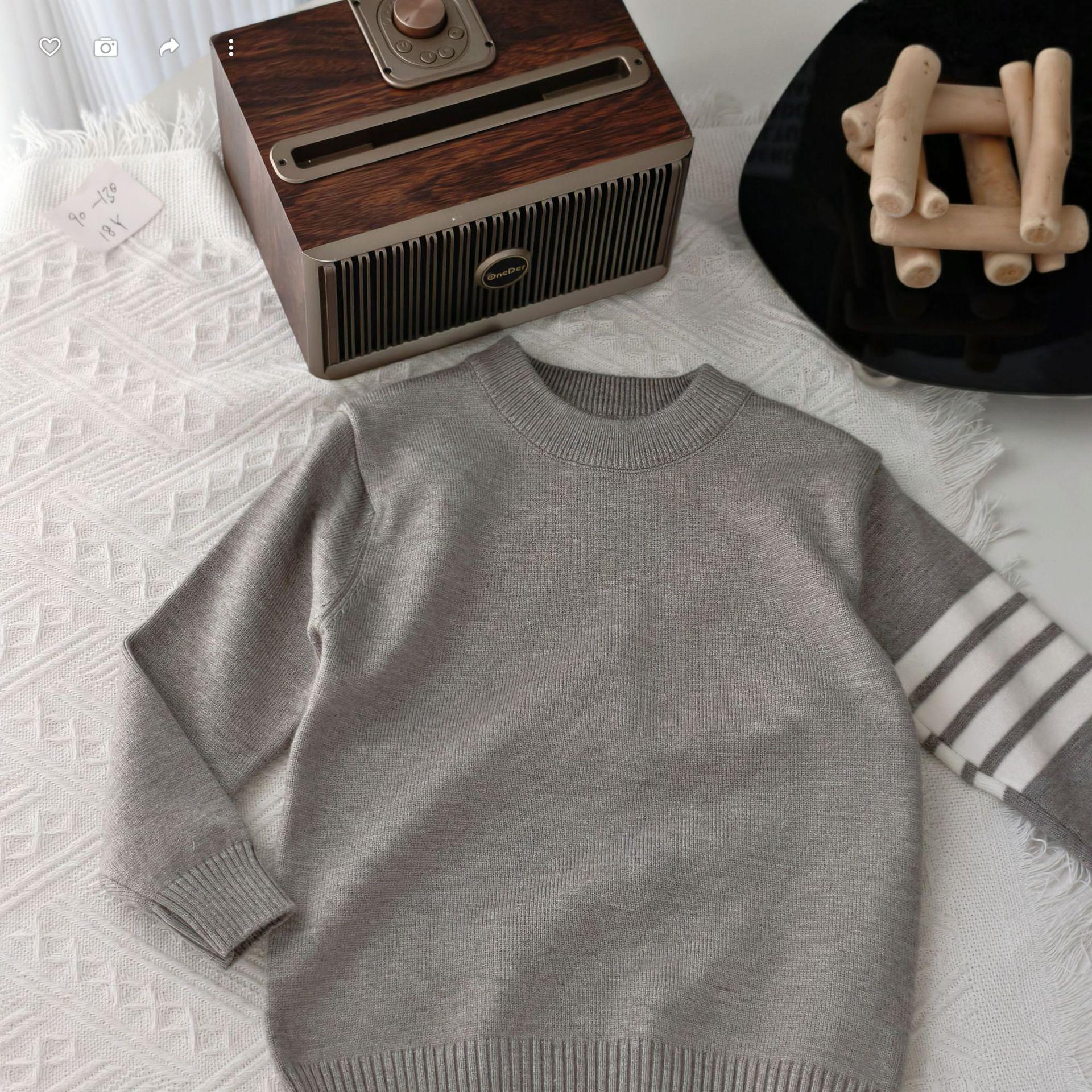 

2025 Осень Простой вязаный кардиган для девочек - Мягкий полосатый свитер 140cm, runs small серый