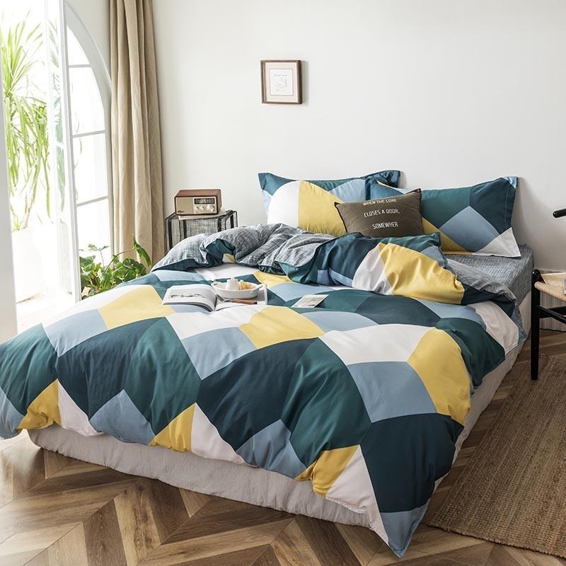 

Plover Life Series All-Season 4-Piece Bedding Set