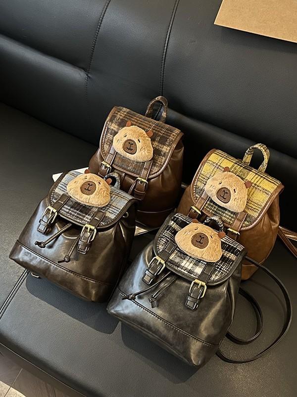 Classic British Plaid Shoulder Bag With Pu Material For Casual Outings And Travel