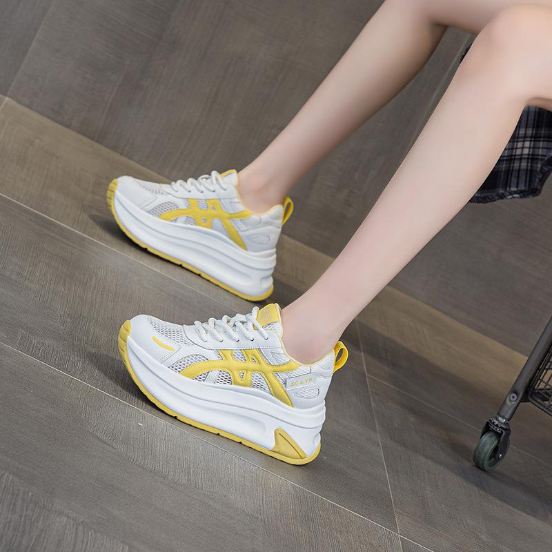 

Small thick-soled heightening women s casual fashion versatile lightweight thick-soled women s shoes 33