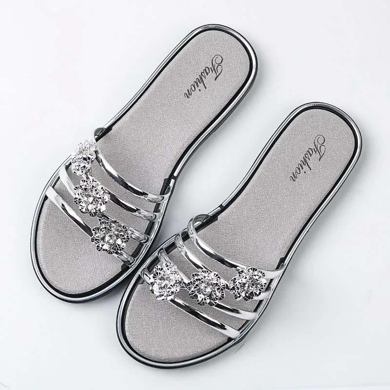 Women Peep Toe Sandals High Quality Rhinestones Slippers Anti Skid Flip Flops Crystal Women Shoes Summer Beach Footwear Lightweight Flat Sandals
