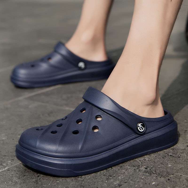 Summer new hole shoes couple casual trend fashion non-slip soft-soled beach sandals men's outdoor wear seaside