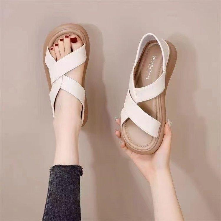 Roman sandals women's bag heel 2025 summer new fashion versatile flat comfortable pregnant women one pedal soft leather beach shoes