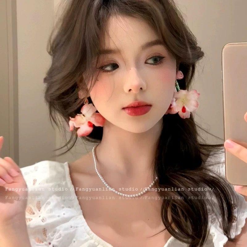 Steel Needle Flower Star Pendant Earrings Sweet Niche Temperament Earrings Exquisite Versatile Fashion High-end Earrings