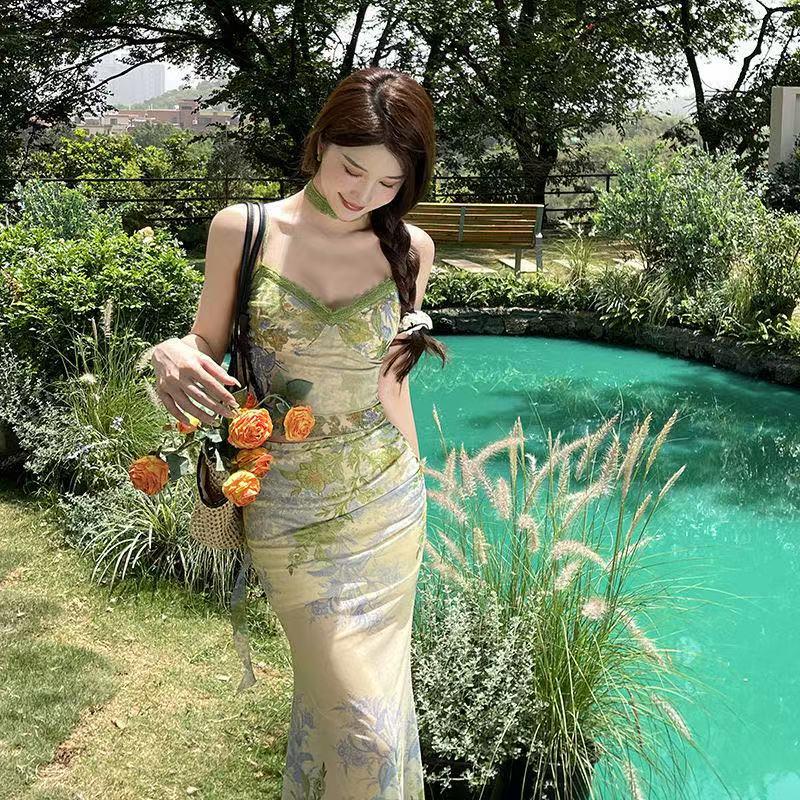 Chest Pads, Exotic Temperament, Elegant Two-piece Set, Summer Sleeveless Suspender Top, Printed Skirt for Women