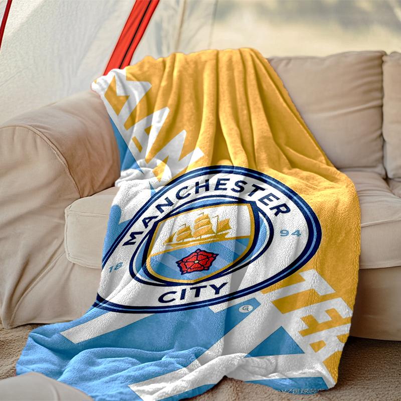 1pc Easy-Care Manchester United Manchester City Blanket, Perfect for Couch, Bed, Home, Travel & More, Warm & Durable Printed Blanket