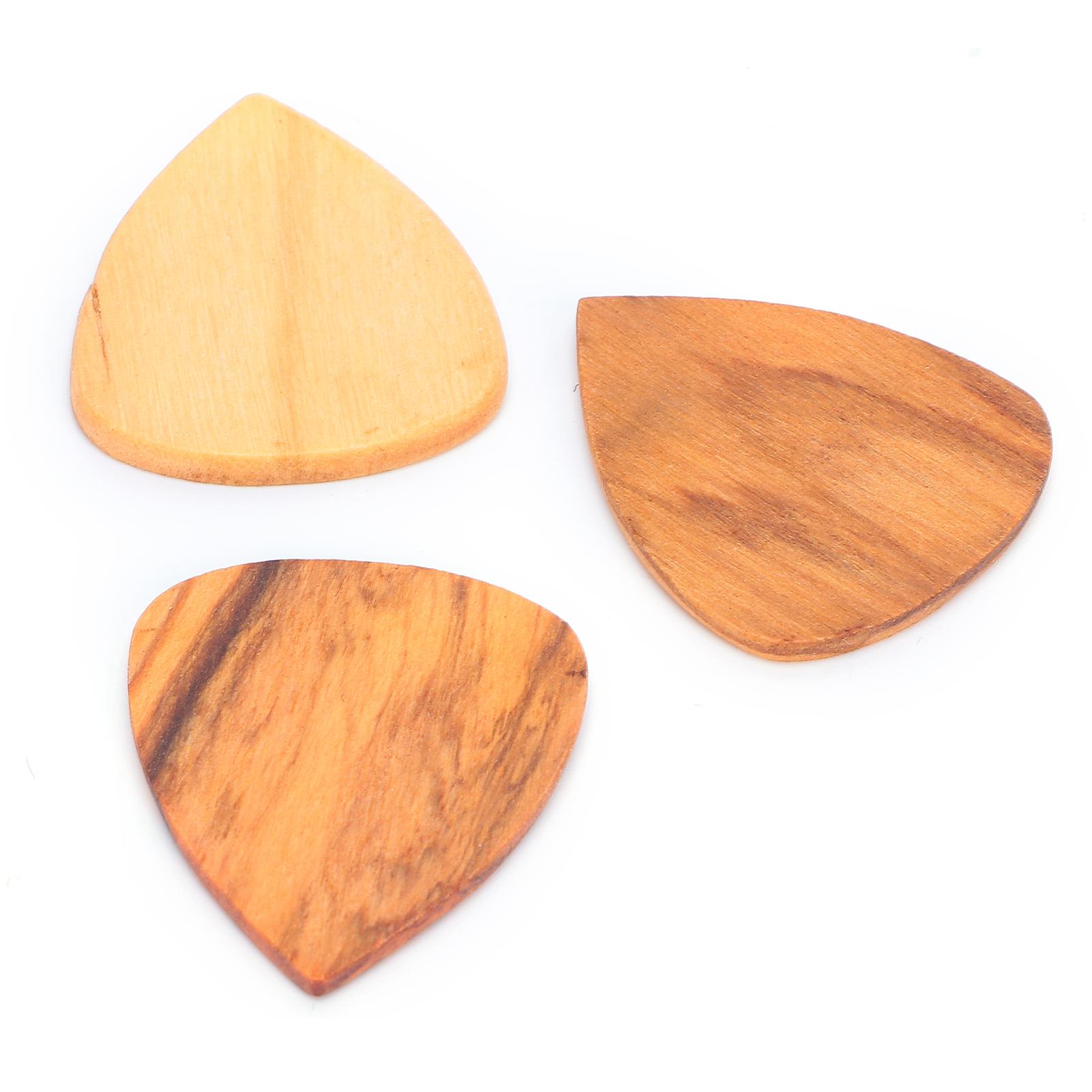 

3Pcs Guitar Picks Wooden Guitar Pick with Guitar Pick Holder Guitar Bass Accessories