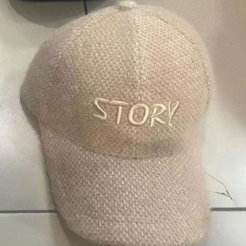 

Повседневная и универсальная кепка из овечьей шерсти для женщин, зимняя корейская модная бейсболка с вышитыми буквами