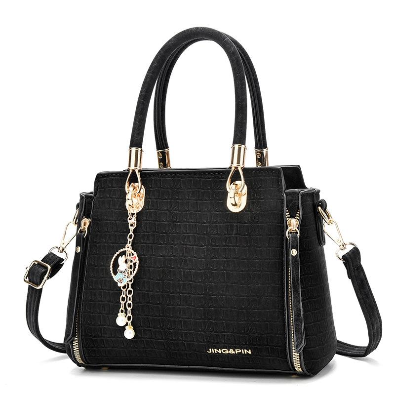 Bag oblique span bag women's 2025 new niche fashion versatile large capacity shoulder portable women's tote bag women's bag