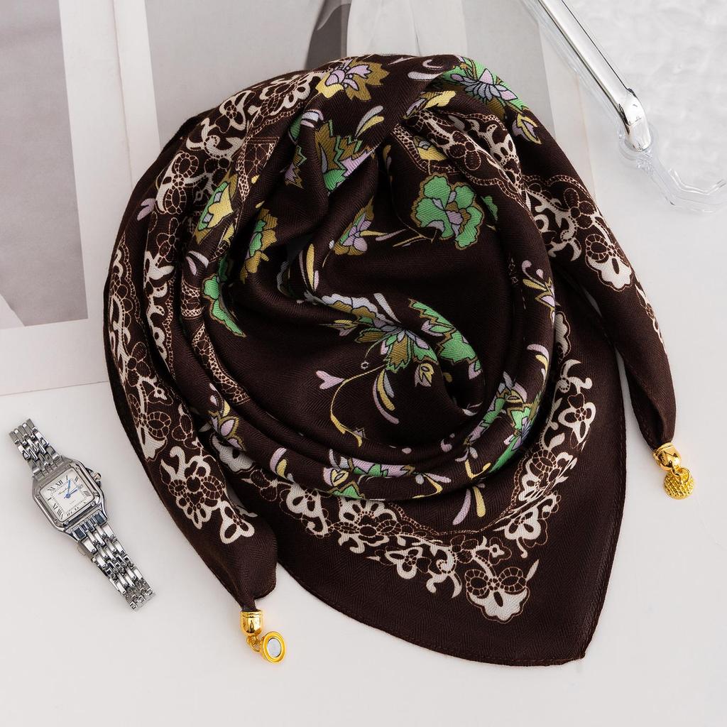 Women's Magnetic Buckle Cotton Scarf - Stylish, Lightweight, Comfortable Neck Protection