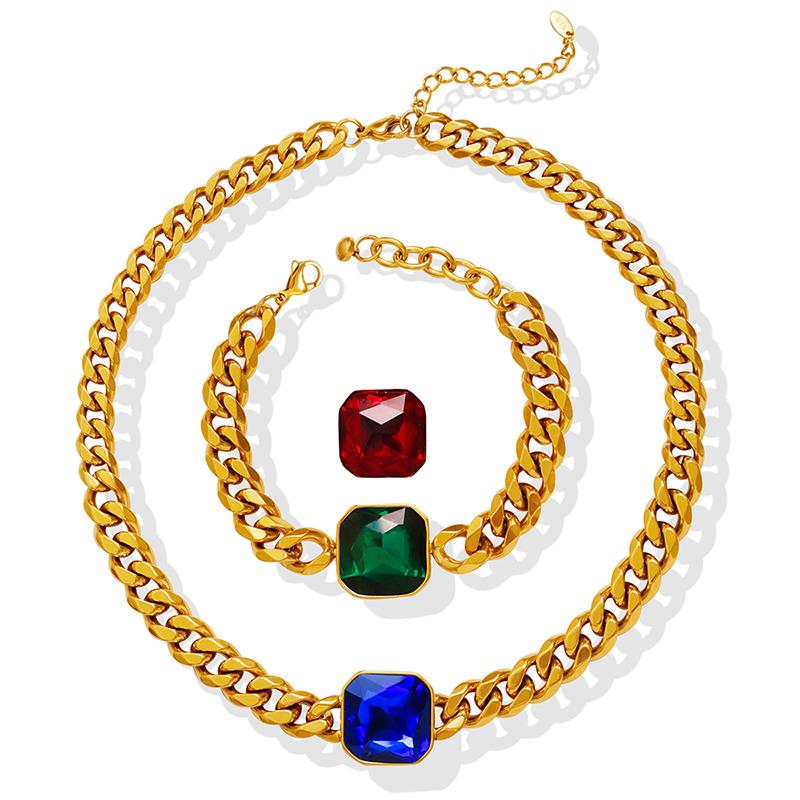 China Custom Made Trending Luxury Fashion Crystal Stainless Steel Plated Gold Necklaces Bracelet Jewelry Set