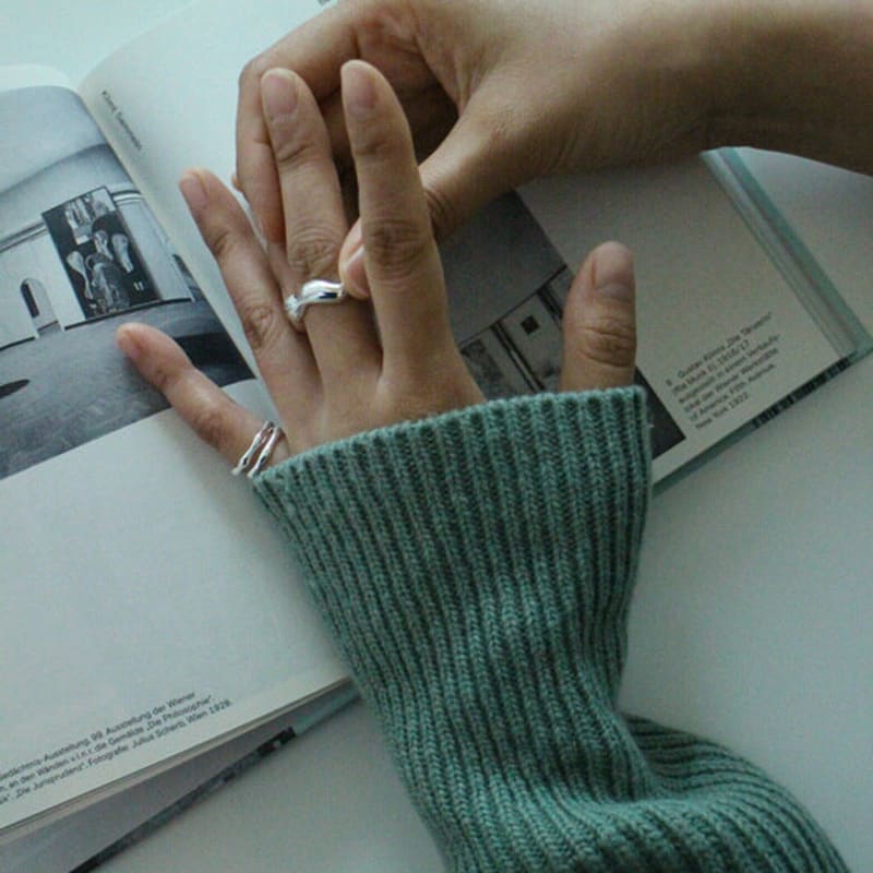 RACY Wavy Silver Ring