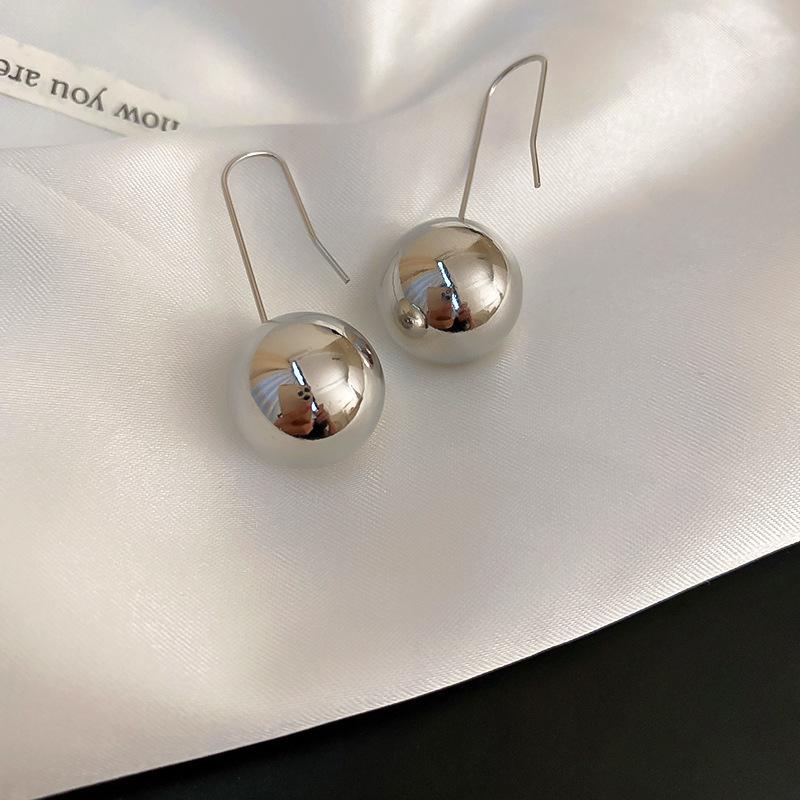 European and American Simple Geometric Beanie Stud Earrings Personalized Trend Earrings Metal Cold Wind Earrings Women