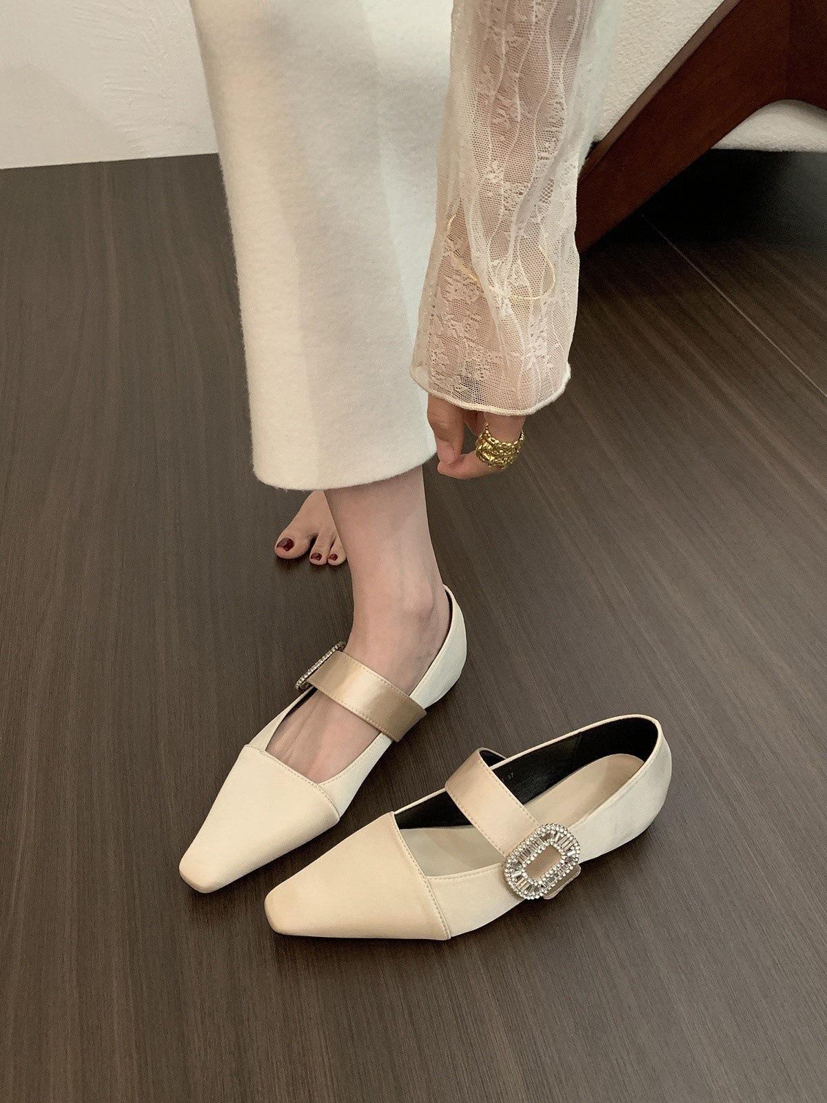 

Внутреннее увеличение роста, ретро темперамент, туфли-лодочки со стразами, женские новые высококлассные туфли Мэри Джейн 40 абрикосовый