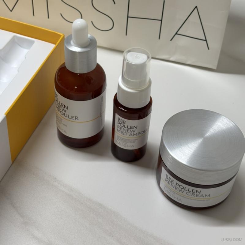 MISSHA Bee Pollen Renew Special 3-Piece Set (Ampouler 40ml + Cream 50ml +Mist Ampoule 30ml)