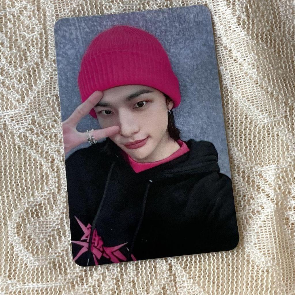 [USED] Week 1 Hyunjin StrayKids Raku-STAR Sanok Trading Card