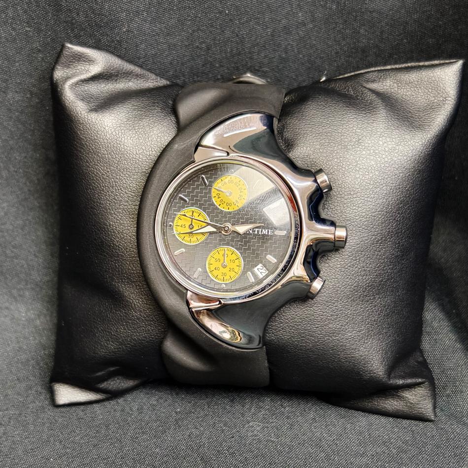 Men's Distorted Asymmetrical Y2K Watch Retro-Chic Luxury 6-Hand Future-Style Men's Quartz Wristwatch Fashionable Gifts Chronogra