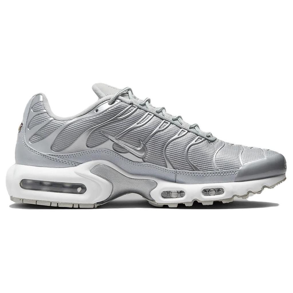 Nike Air Max Plus Metallic Silver Unisex Sneakers Grey-Fog FJ1012-095