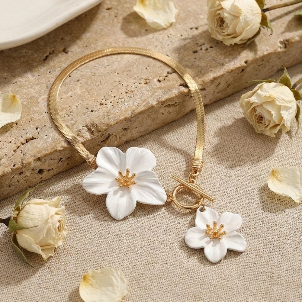 Golden Oil-Dripped Foot Chain Adjustable Beach Jewelry Simple Flower Pendant Anklet Summer
