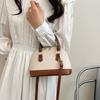 Fashionable Shell Bag With Inner Phone Pocket And Trendy Stitching For Women