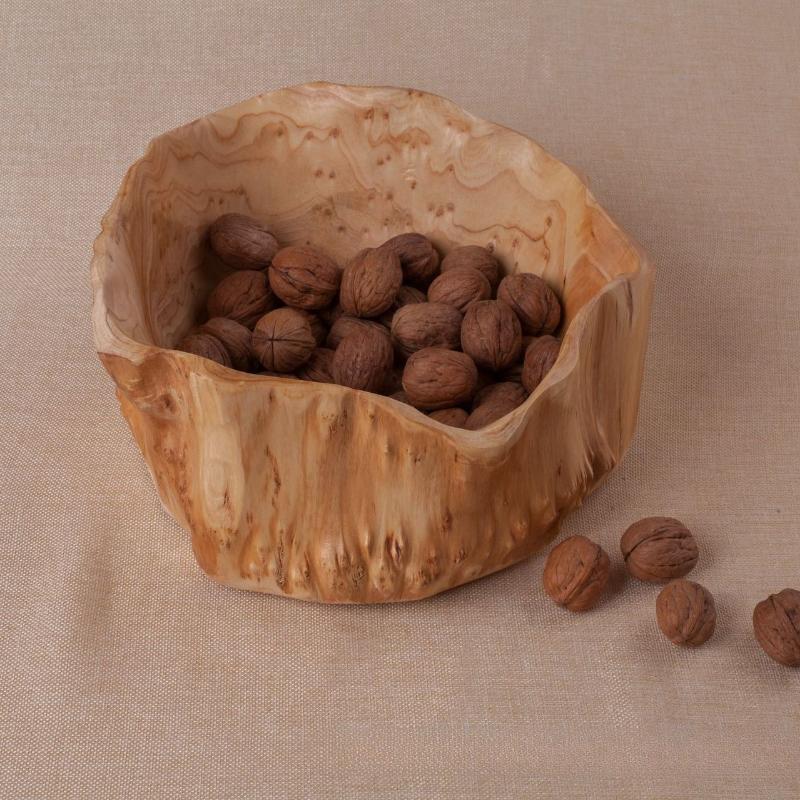 Handmade Natural Wood Fruit Tray - Irregular Shaped, Multifunctional for Snacks,Bread, Desserts, Candy & Salad for Home Decor
