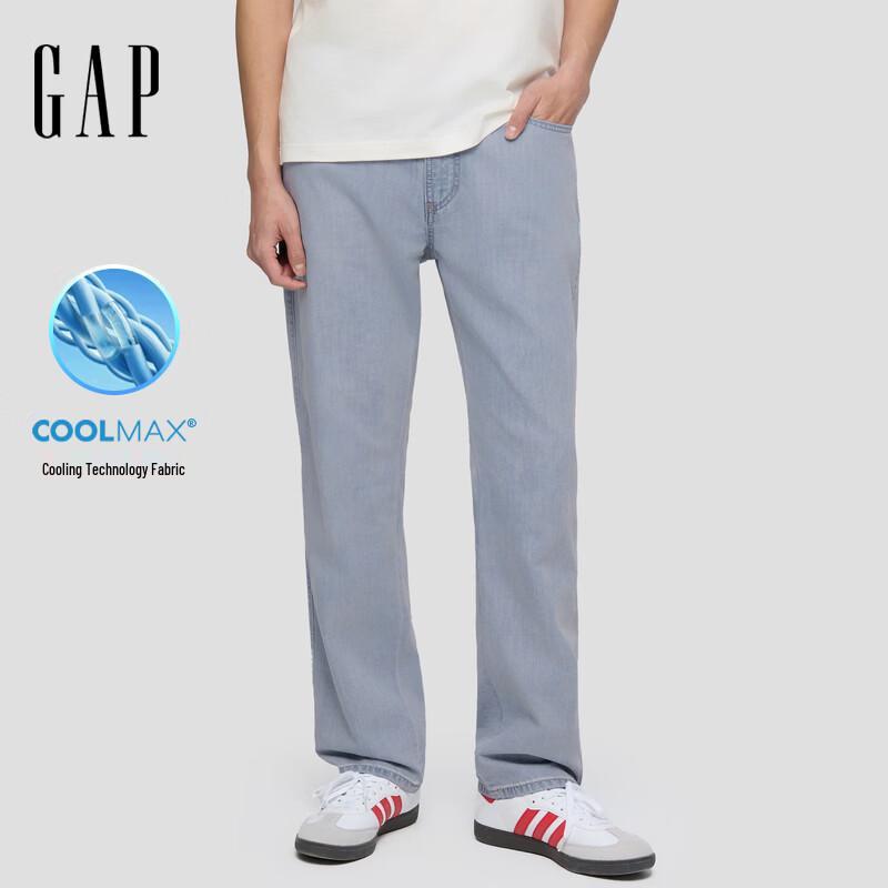 GAP Men s Lightweight Basic Straight-Leg Jeans 36