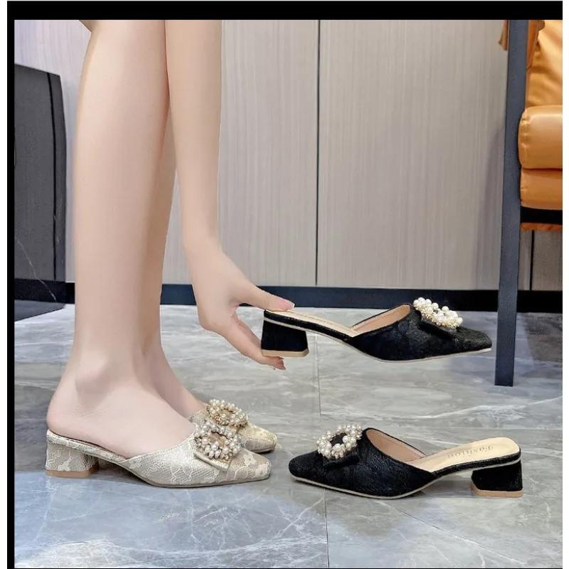 Summer Slippers Women's Fashion Beaded Mules Shoes  New Comfortable Medium Heel Thick  Pointed Sandals