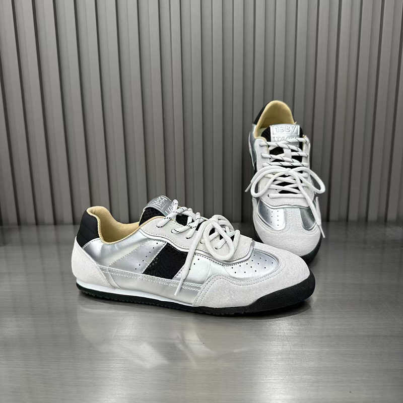 Fashion Round Foot Thick-heeled Flats Casual Sneakers 35 Size 43 Men's Shoes Sports Shose All Brand Sapato Tenisky Imported