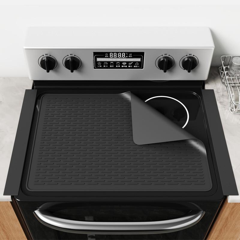 Silicone Stove Mat With Water Drainage For Kitchen Countertop Protection