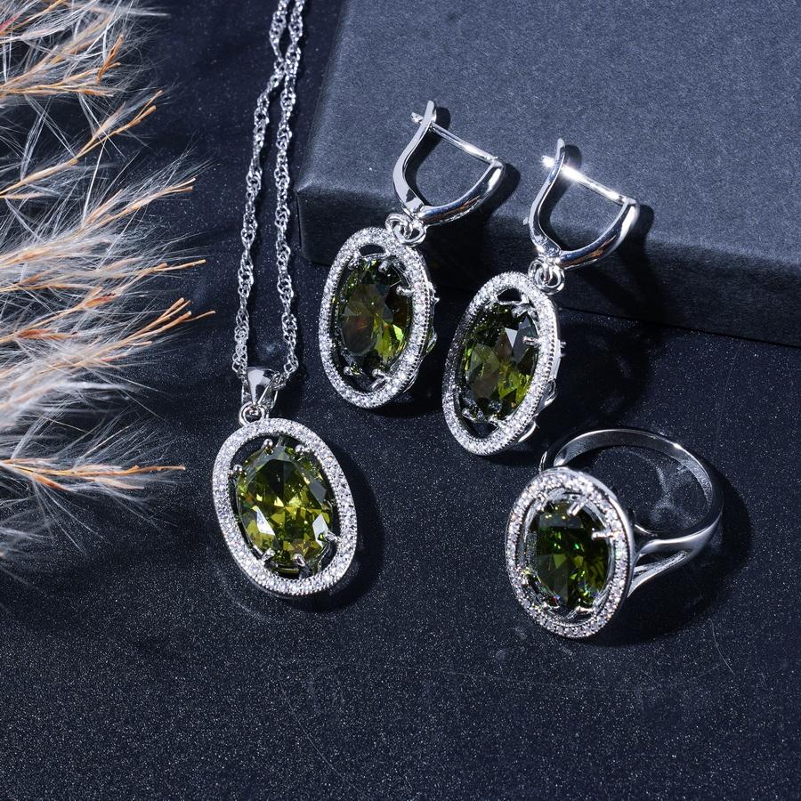 

Комплект ювелирных изделий класса люкс с цирконами оливково-зеленого цвета в винтажном стиле — браслет, серьги, ожерелье и кольцо | Идеально подходит для свадеб 9