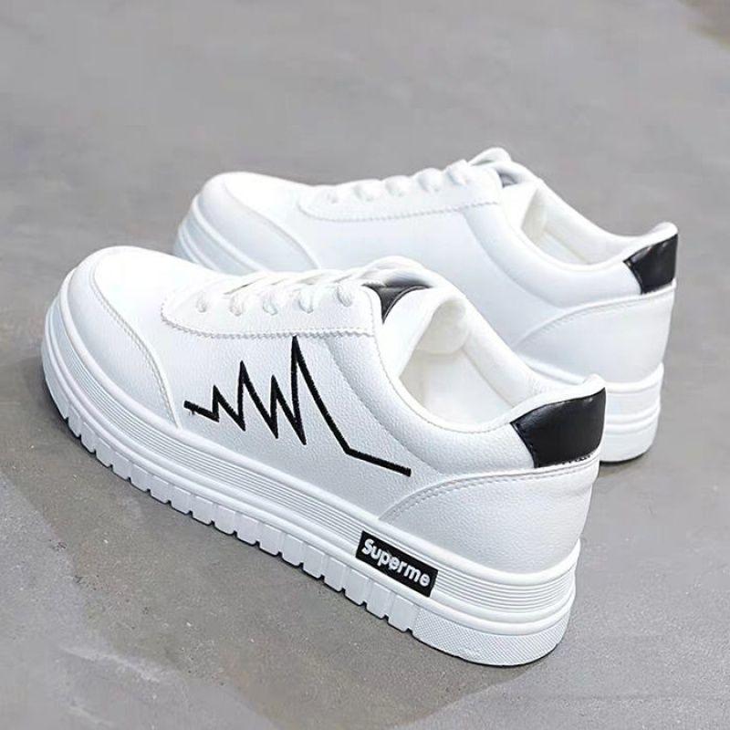 

Маленькие белые туфли, студенческая обувь, модная обувь, повседневная универсальная плоская подошва, новая корейская версия, обувь белого цвета, интернет-знаменитость, женская, весна 2025 а 39