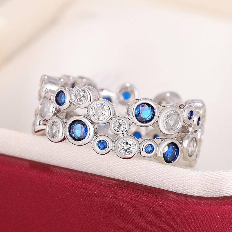 Cao Shi Exquisite Geometric Hollow Round Ring: Simple, Stylish Index Finger Accessory