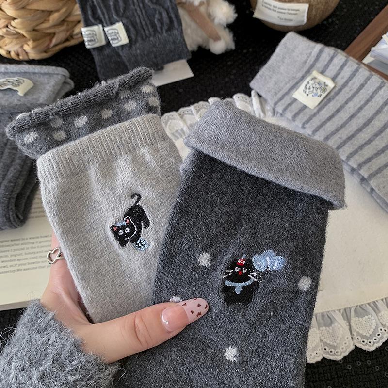 Wool Socks Children'S Stacking Socks Season Thickened Warm Korean Gray Embroidered Cat Striped Cloth Label Medium Tube Socks