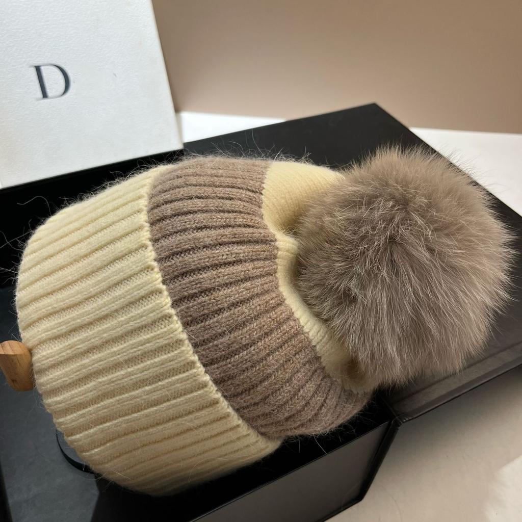 Iceland Big Fox Hairball Rabbit Hair Ear Protection Hat Winter Light Luxury Rhinestone Min Velvet Warm Knitted Hat Women