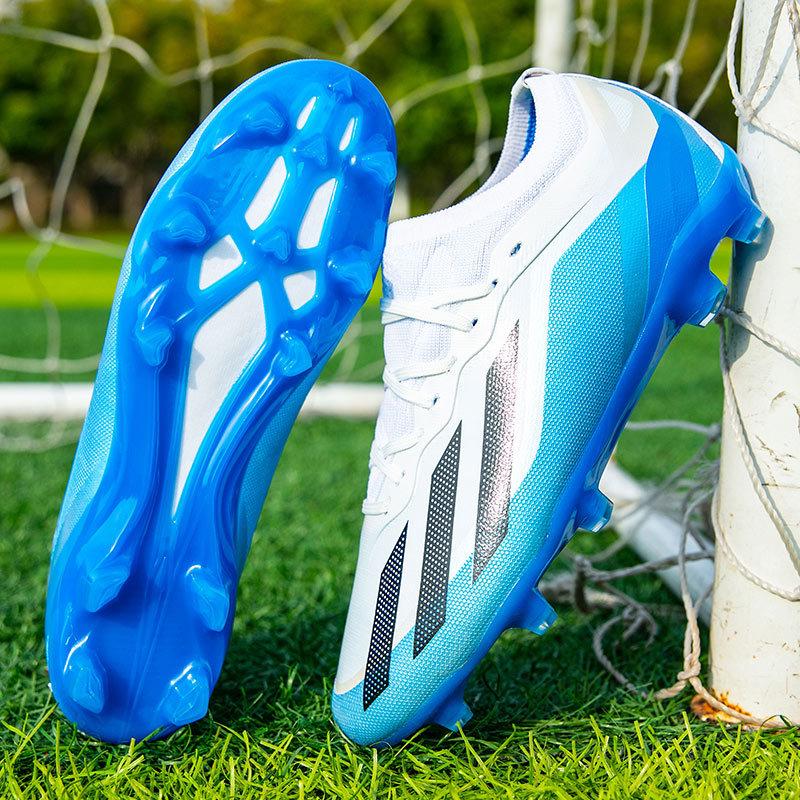 2025 seamless fly-woven football shoes men's low-top long nails grass broken nails youth student training sports shoes