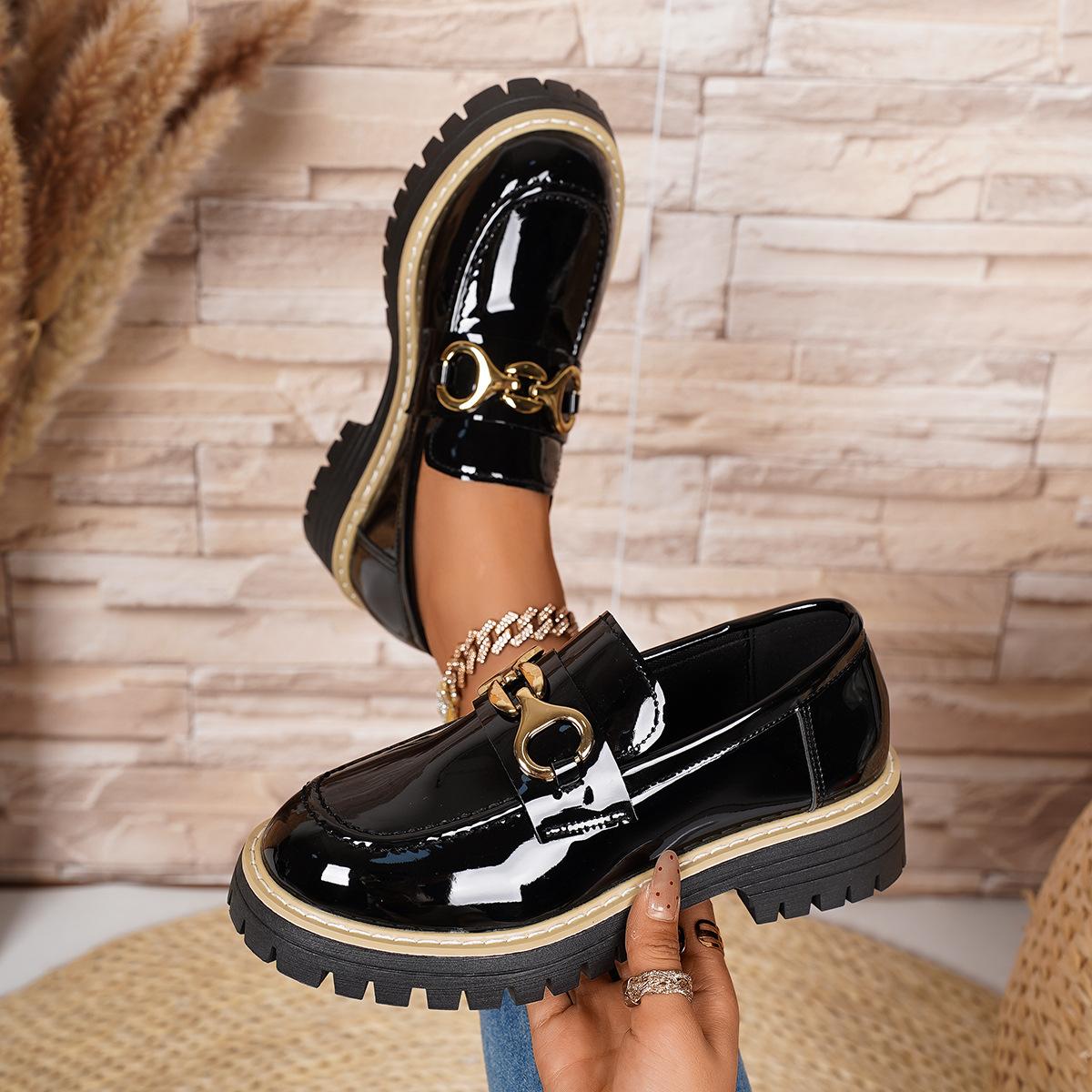 

Маленькие кожаные туфли в британском стиле женские весна и осень 2025 новая мода универсальные ретро цветные повседневные на толстом каблуке на платформе одинарные туфли 43 чёрный